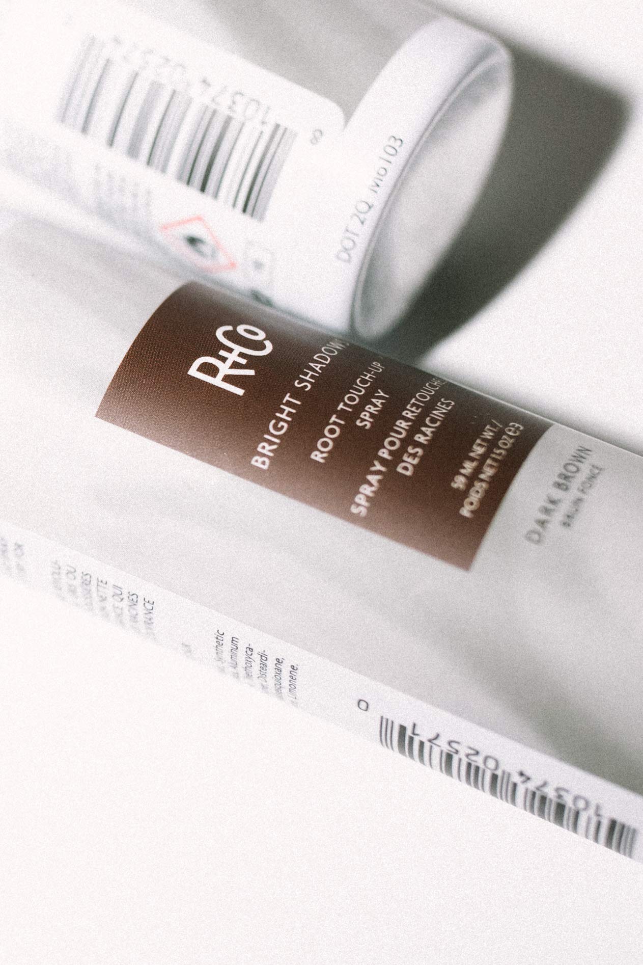 R+Co Bright Shadows Root Touch up Spray, Dark Brown, 1.5 Oz Beauty & Personal Care R+Co