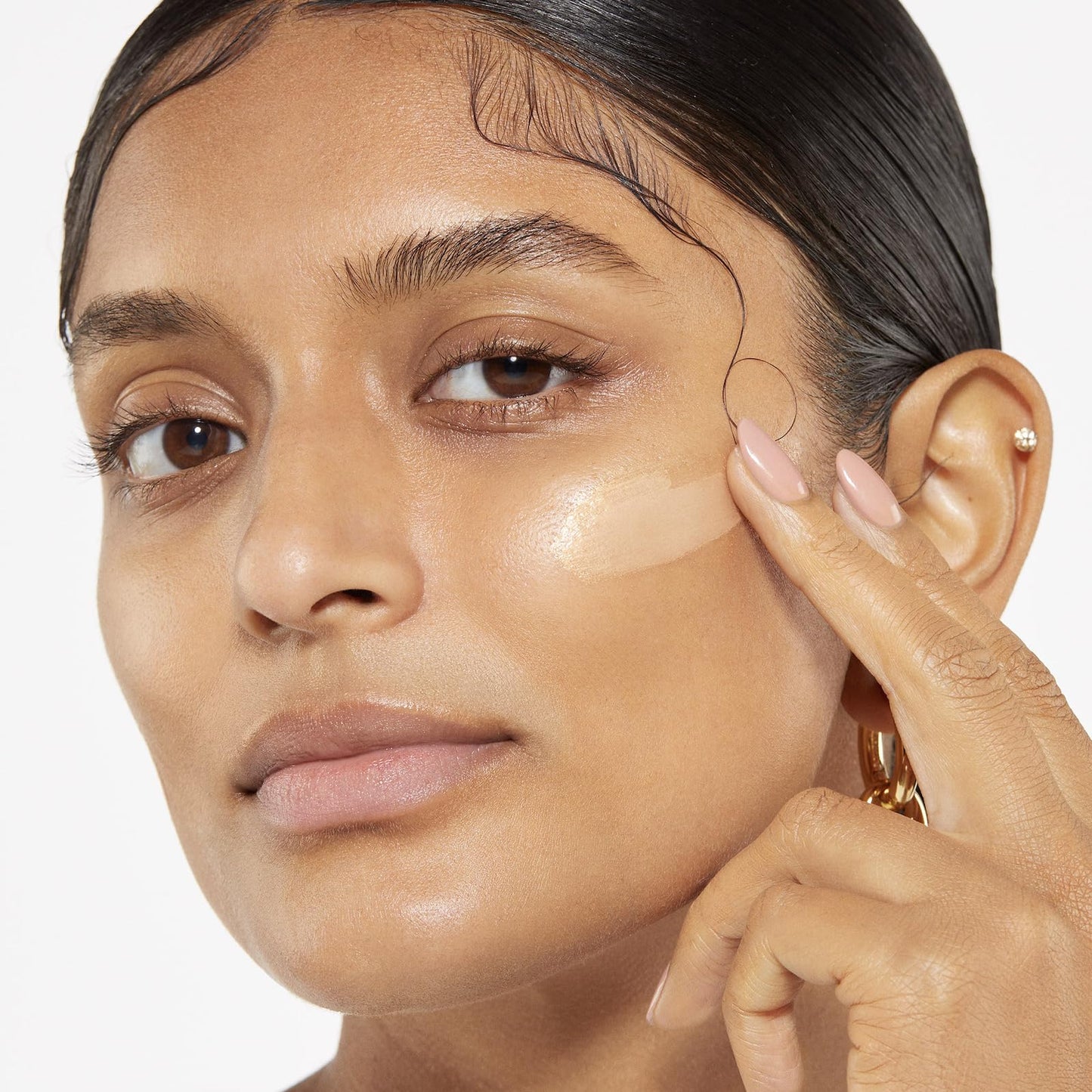 Smashbox Photo Finish Illuminate Glow Makeup Primer | Breathable, Strengthening Silky Barrier Primer For Glowy Skin | Silkscreen Complex, Vitamin C + Beauty & Personal Care Smashbox