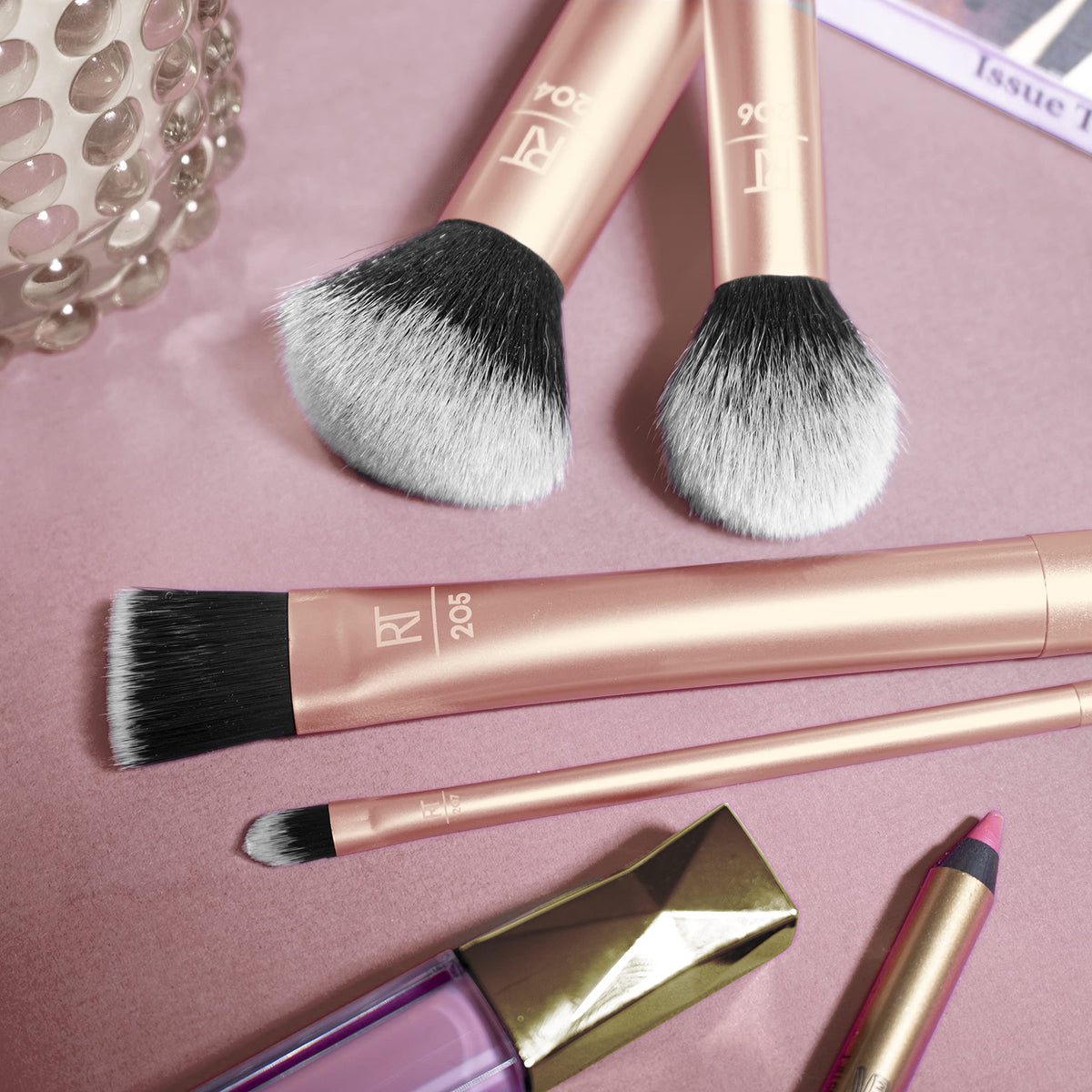 Real Techniques Flawless Base Makeup Brush Kit 2.0, Face Brush Set for Liquid, Cream, & Powder Products, Bronzer & Foundation, Streak Free Makeup