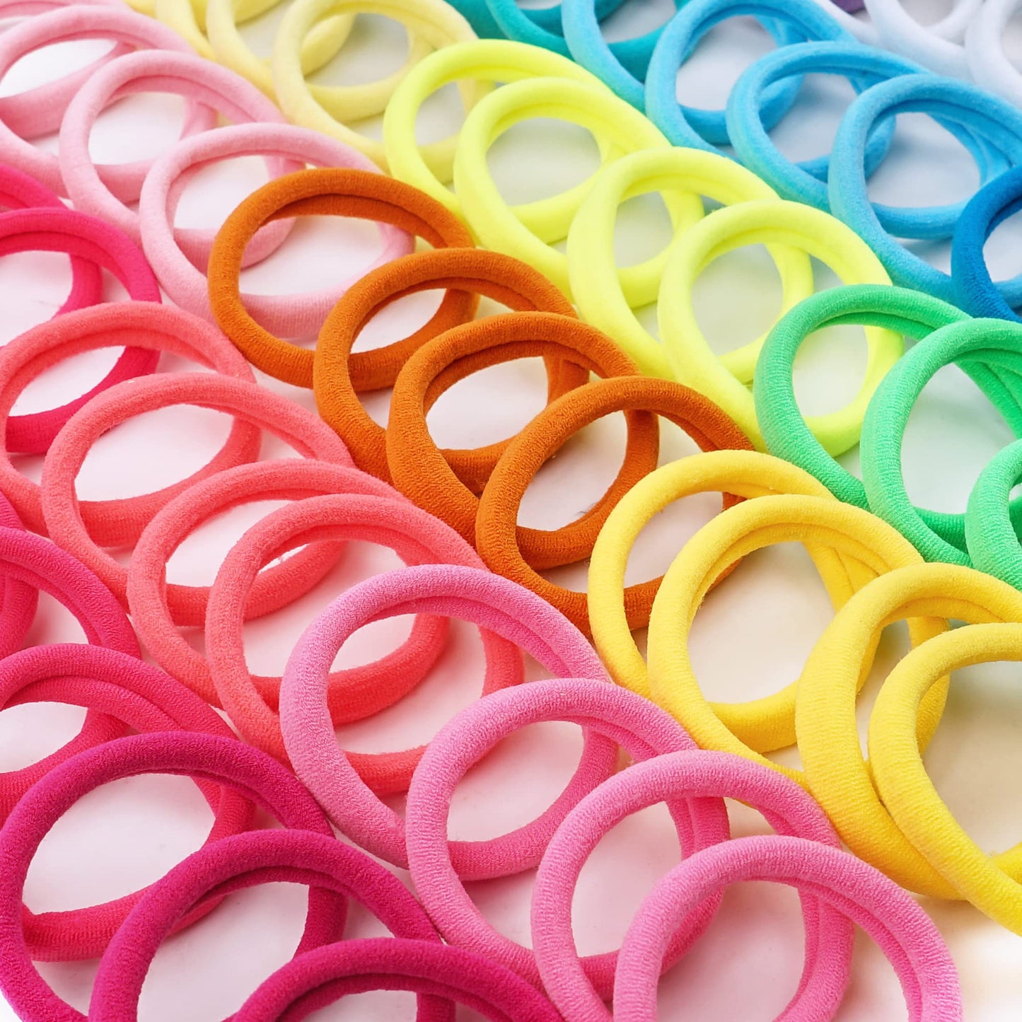 CÉLLOT 100PCS Elastic Hair Ties, 4cm Diameter Seamless Nylon Bands, Normal Ponytail Holders for Women & Children Beauty and Personal Care CÉLLOT