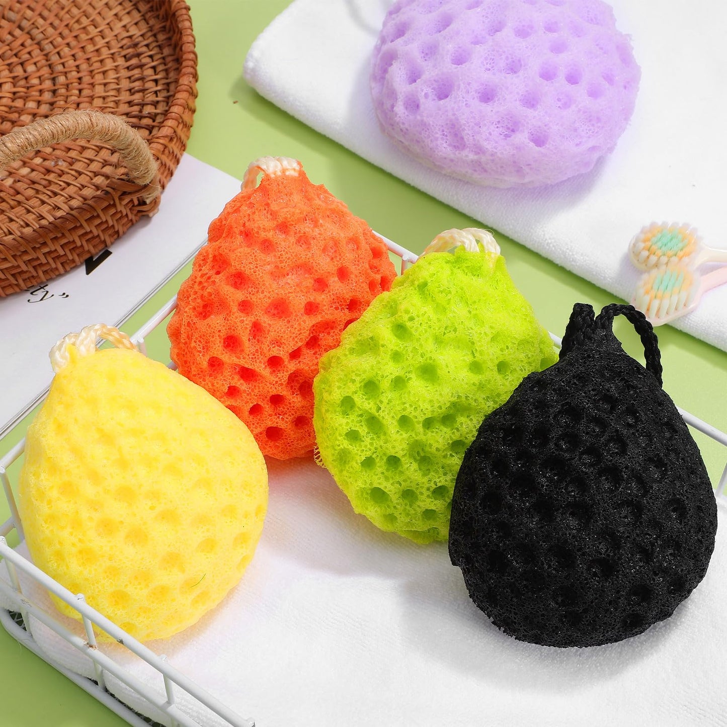 CTIRCHIU 5pcs Colorful Exfoliating Body Scrub Sponges Shower Loofah Pouf Skin Cleaning Scrubbers for Women and Men Bathing Accessories Random Color Beauty and Personal Care CTIRCHIU