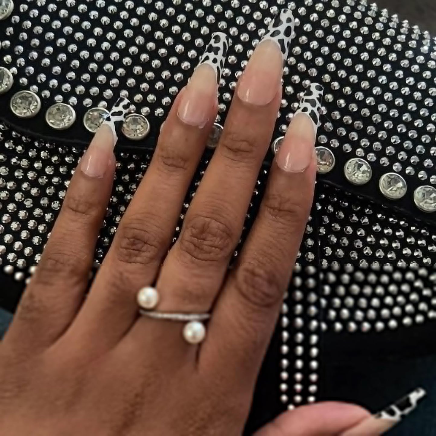 MISUD Press on Nails - Long Coffin Fake Nails with Cow Print, Acrylic French Tip Design 24 pcs Beauty & Personal Care MISUD