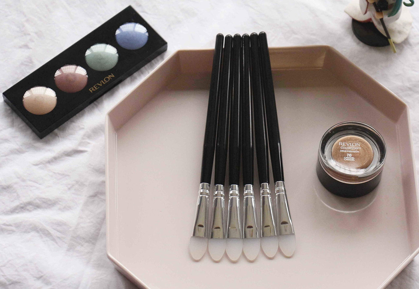 LORMAY 6 Pcs Silicone Eyeshadow and Lip Mask Makeup Brushes, Professional Tools for Applying crème or Liquid Eye Shadows and Lip Colors Beauty & Personal Care LORMAY