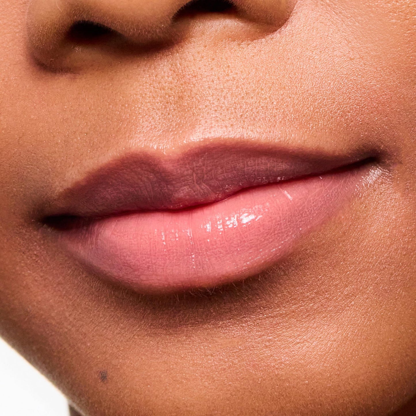 Trish McEvoy Easy Lip Gloss in Shade Gentle, 3 ml / 0.10 fl oz. Beauty & Personal Care Trish McEvoy