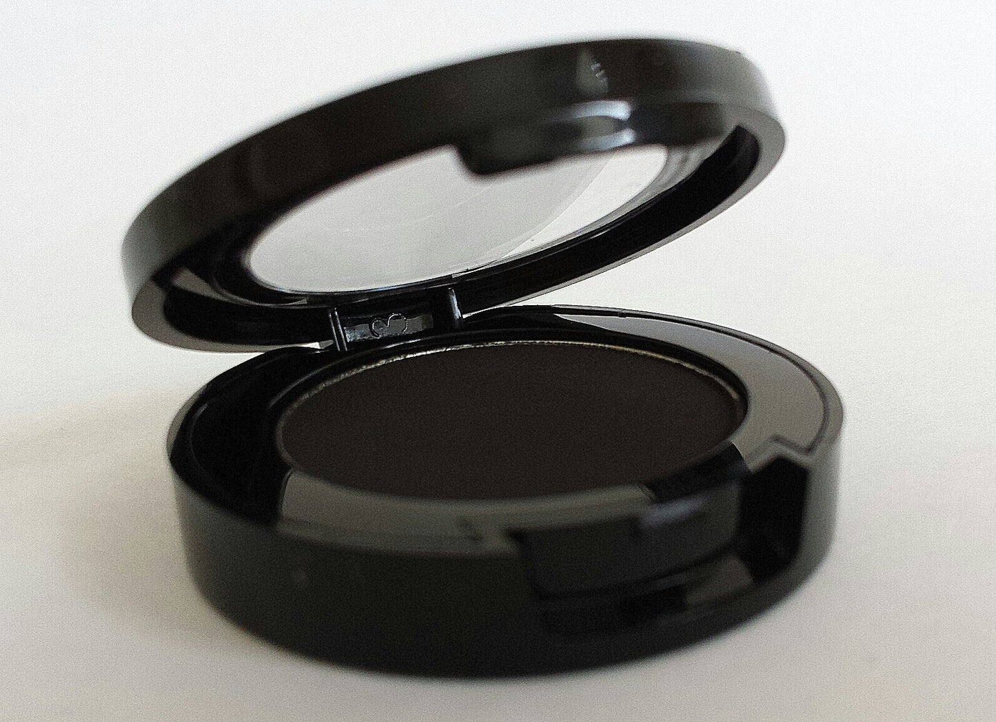 Jolie Matte Eye Shadow - Hypoallergenic - Black Beauty & Personal Care JOLIE. IMPECCABLE ME