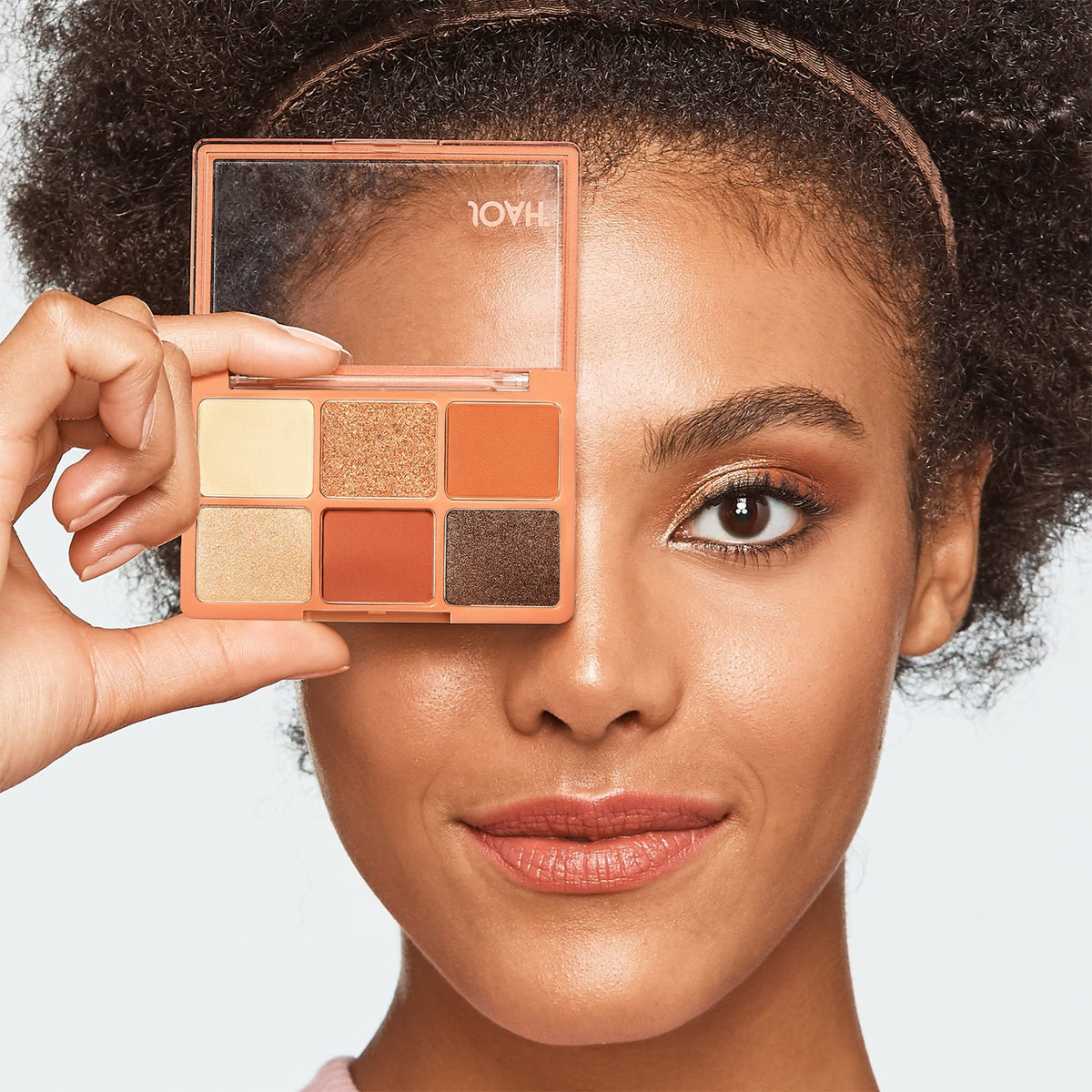 JOAH Eyeshadow Palette, Escapades Eye Makeup, 6 Shades, Richly Pigmented, Long Lasting Powder Shadow In Matte & Shimmer Finishes, Korean Beauty