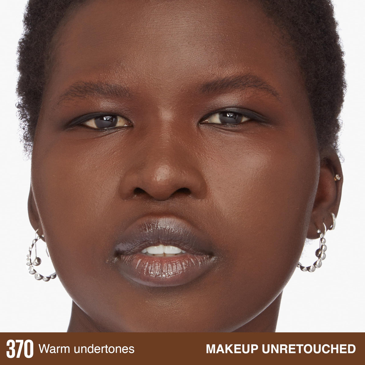 Maybelline Super Stay Lumi-Matte Foundation, Lightweight and Buildable Full Coverage Foundation Makeup For Up To 30HR Wear, 370, 1 Count