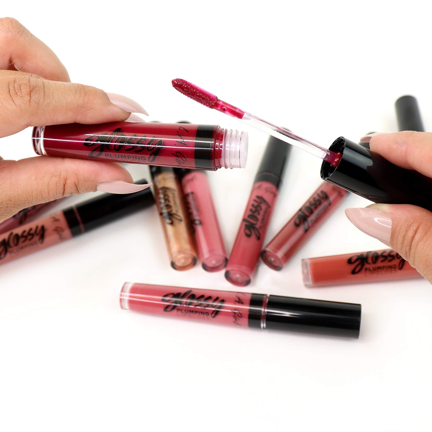 L.A. Girl Glossy Plumping Lipgloss, Plush GLG922 Beauty & Personal Care L.A. Girl
