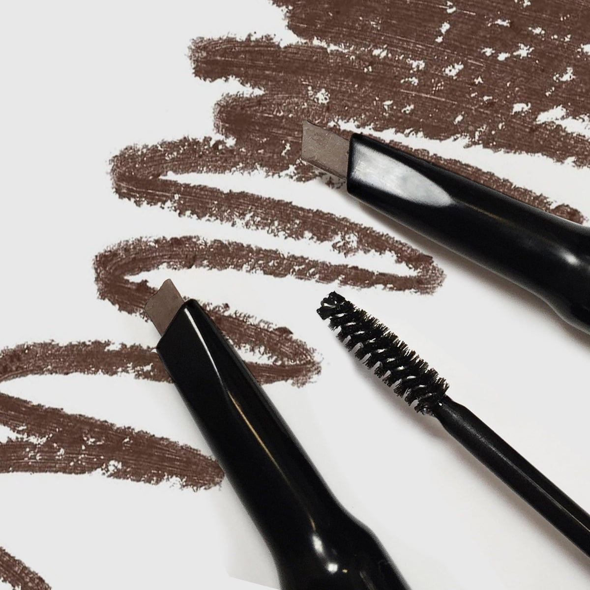 Smashbox Brow Tech Matte Eyebrow Pencil | Waterproof, Smudge Proof + Long Lasting Brow Pencil with Spoolie Brush, Brunette Beauty & Personal Care Smashbox