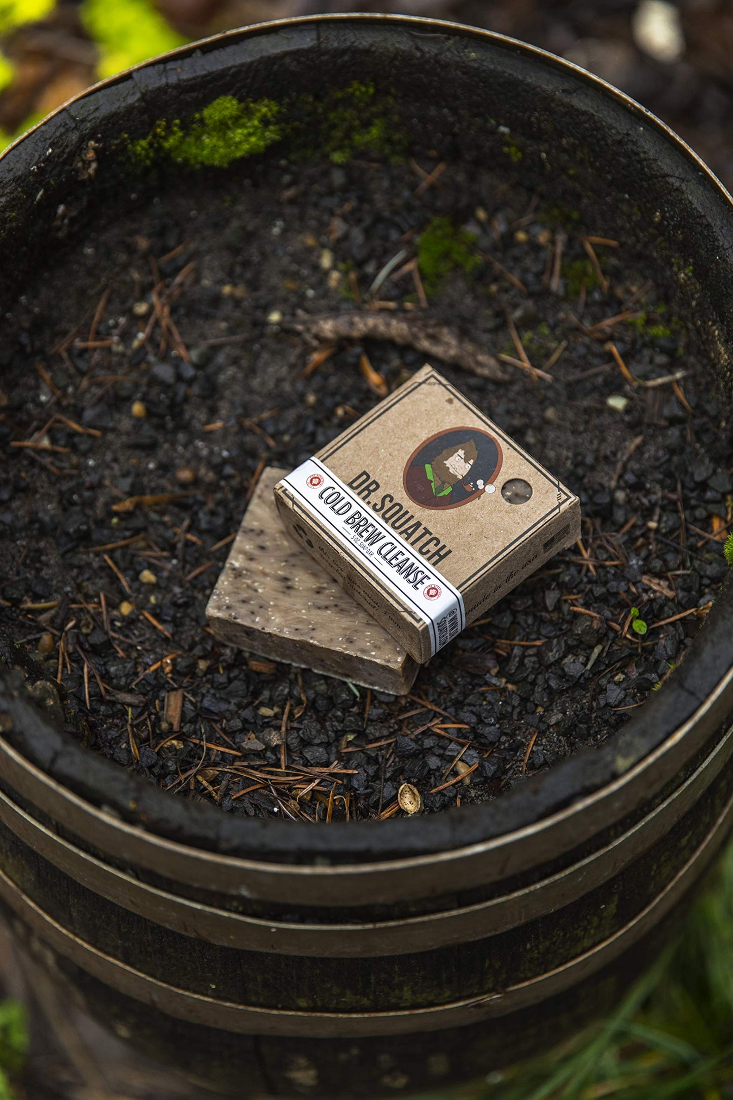 Dr. Squatch Cold Brew Cleanse Coffee Soap Bar - Blend of Shea Butter, Salt, Kaoilin Clay, and Some Top Notch Coffee Beans - Organic Handmade in USA Beauty & Personal Care Dr. Squatch