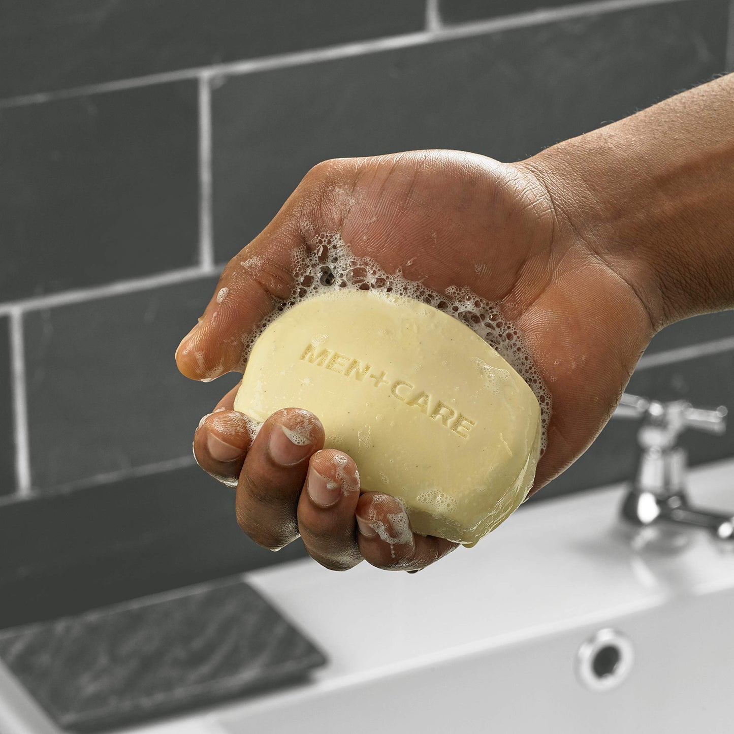 DOVE MEN + CARE Body Soap and Face Bar More Moisturizing Than Bar Soap Deep Clean Effectively Washes Away Bacteria, Nourishes Your Skin 3.75 oz 6 Bars Beauty & Personal Care DOVE MEN + CARE