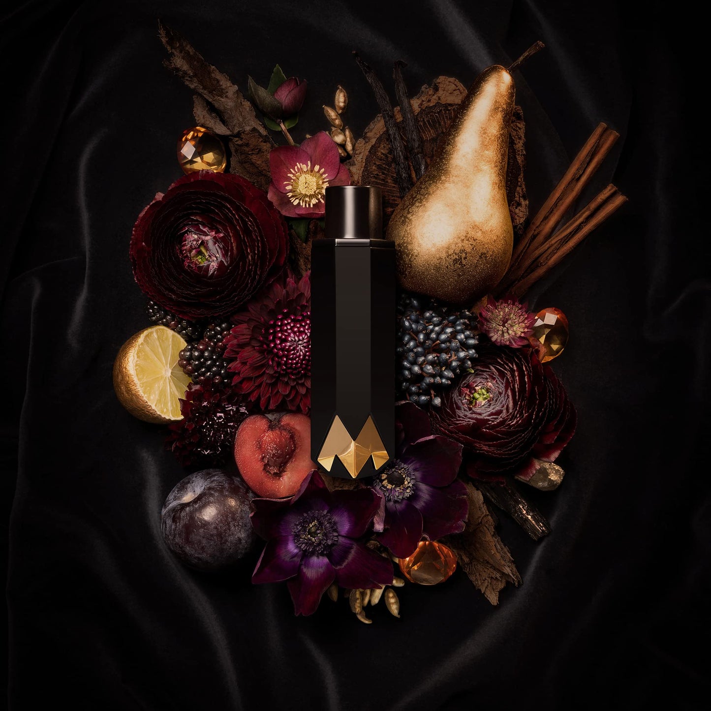 ROYALTY BY MALUMA Onyx from - Perfume for Men - Fresh, Bright, and Luminous Scent - Opens with Notes of Cardamom, Pear, and Bergamot Beauty & Personal Care Royalty By Maluma