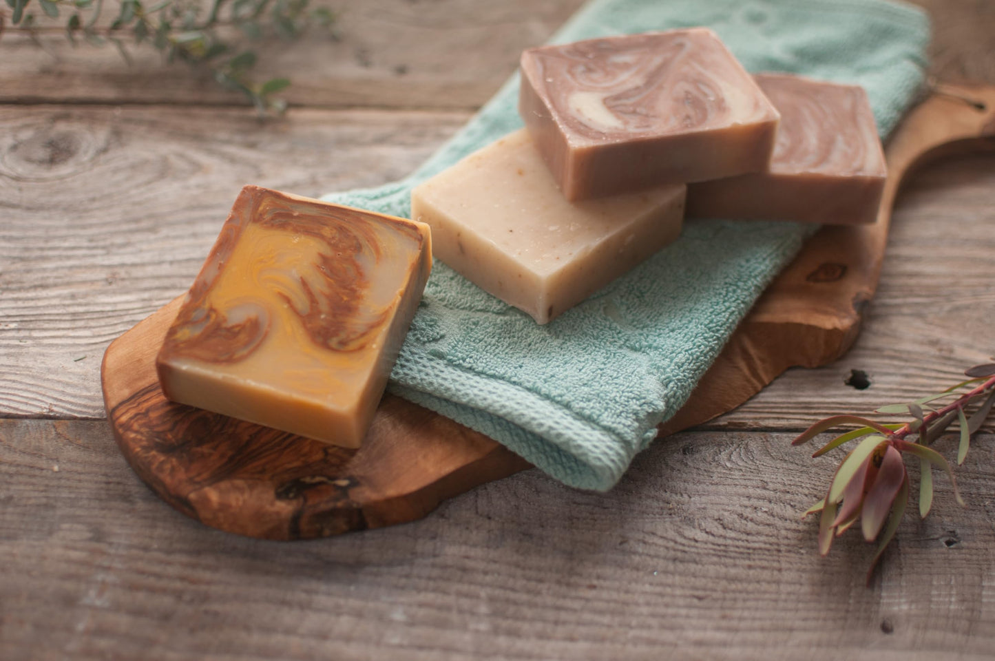 Fabulous Frannie 100% Natural Herbal Soap 4 oz made with Pure Essential Oils (TEA TREE) Beauty & Personal Care Fabulous Frannie
