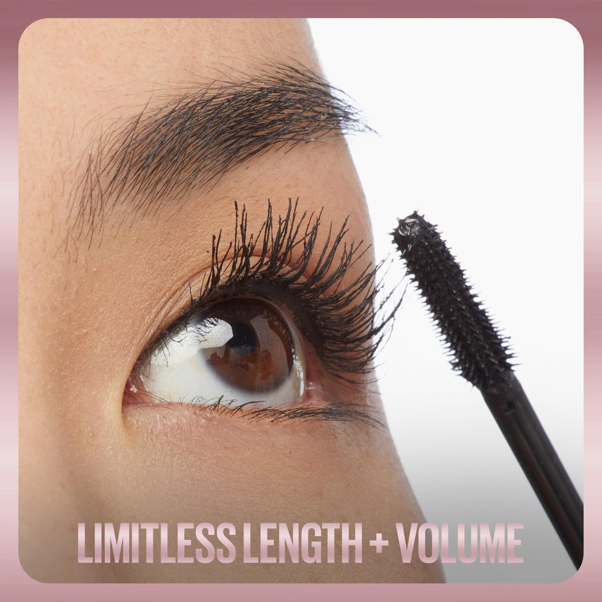Maybelline Lash Sensational Holiday Makeup Kit, Includes Full-Size Sky High Mascara, Lash Sensational Glitter Mascara and Lifter Gloss, 1 Makeup Gift