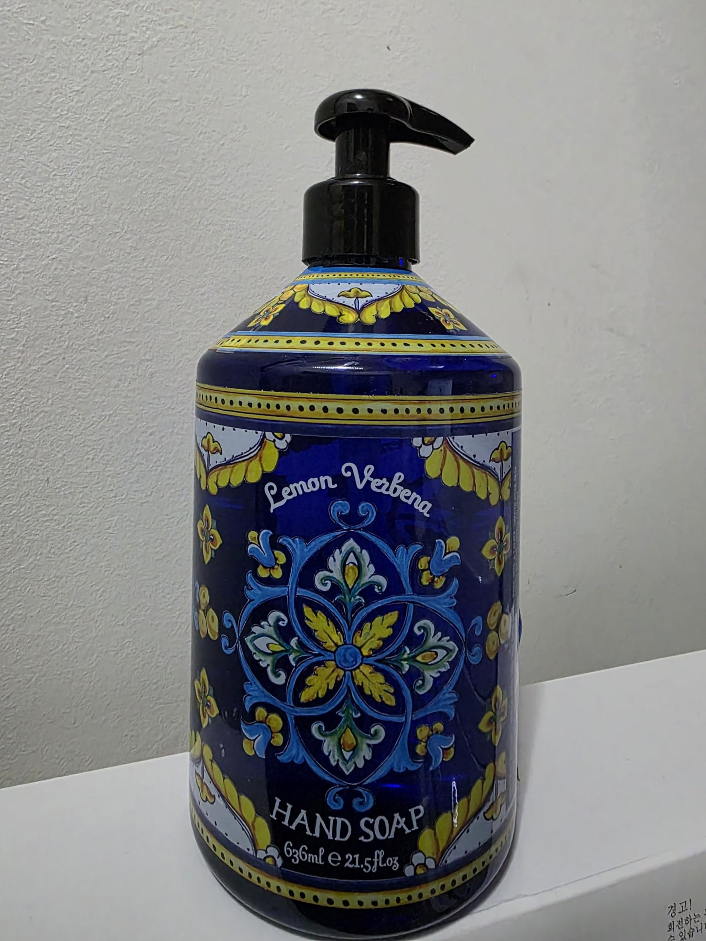 Deruta Lemon Verbena Hand Soap - Perfect Kitchen Decor Soap - Organic Liquid Hand Soap with Italian Soap Dispenser - Bathroom or Kitchen 21.5 Fl. Oz Beauty & Personal Care Deruta