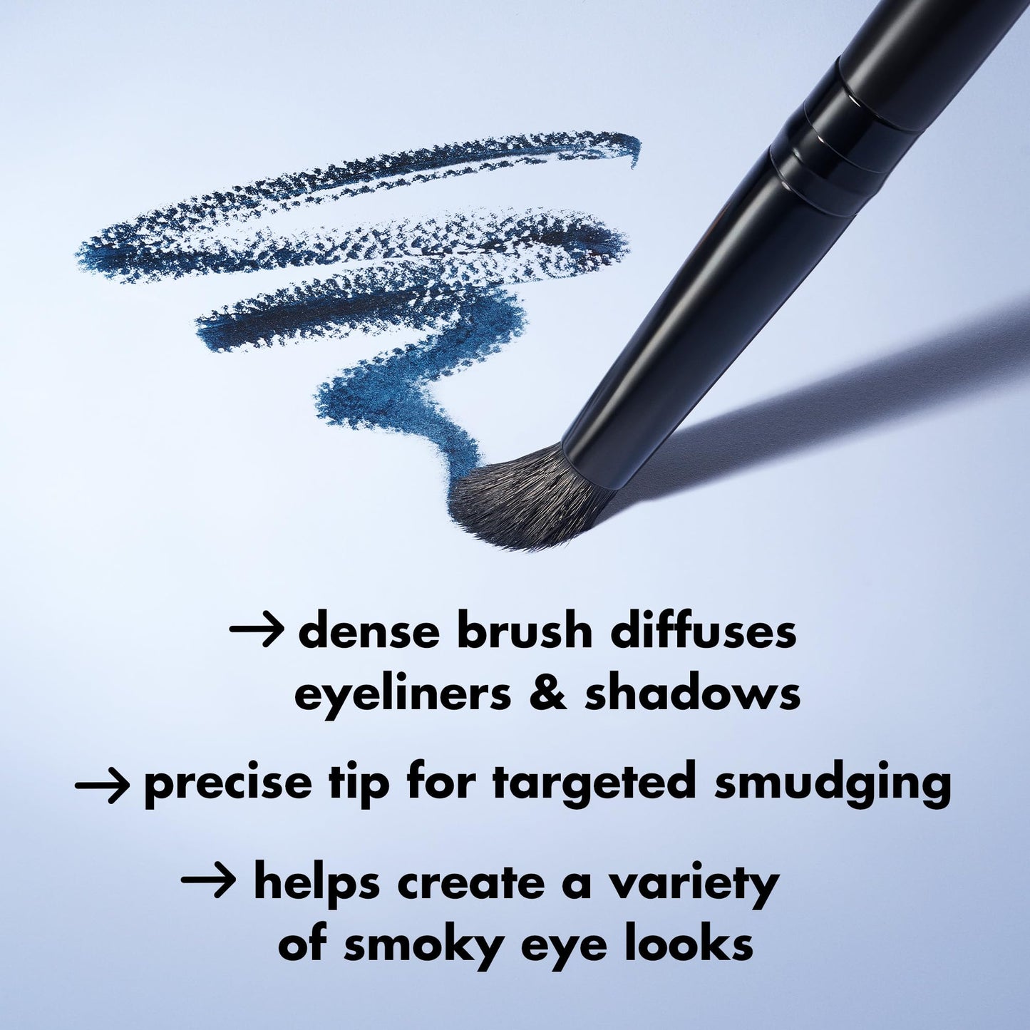 e.l.f. Smudge 'N Smoke Eyeliner Brush, Multi-Use Eyeshadow & Eyeliner Brush For Creating A Perfect Smoky Eye, Vegan Beauty & Personal Care e.l.f.