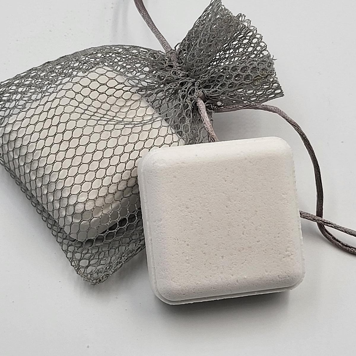 Essential Oil Shower Steamers XL with mesh Shower Steamer Bag and Glossy Laminate Box. (Eucalyptus Lemon Menthol) Beauty & Personal Care Spa Pure