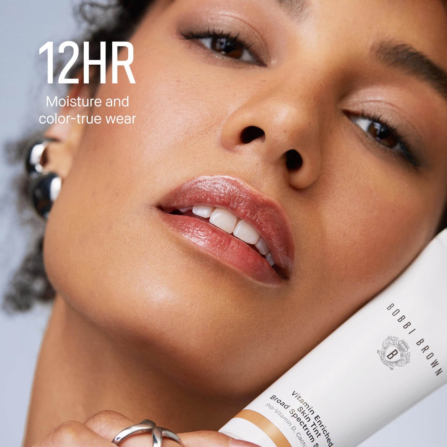 Bobbi Brown Vitamin Enriched Skin Tint SPF 15 | Broad Spectrum SPF Skin Tint | Hydrating Tinted Moisturizer | Vitamins B, C, & E, 1.7 Fl Oz, Light 3 Beauty & Personal Care Bobbi Brown