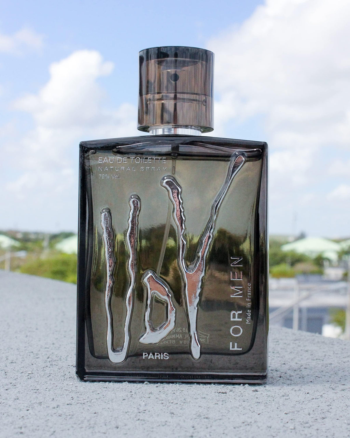 Ulric De Varens Classic Eau De Toilette for Men - Masculine, Seductive, and a Scent of Virility - Tantalizing, Woody, Citruses and Notes of Fern Beauty & Personal Care Ulric de Varens