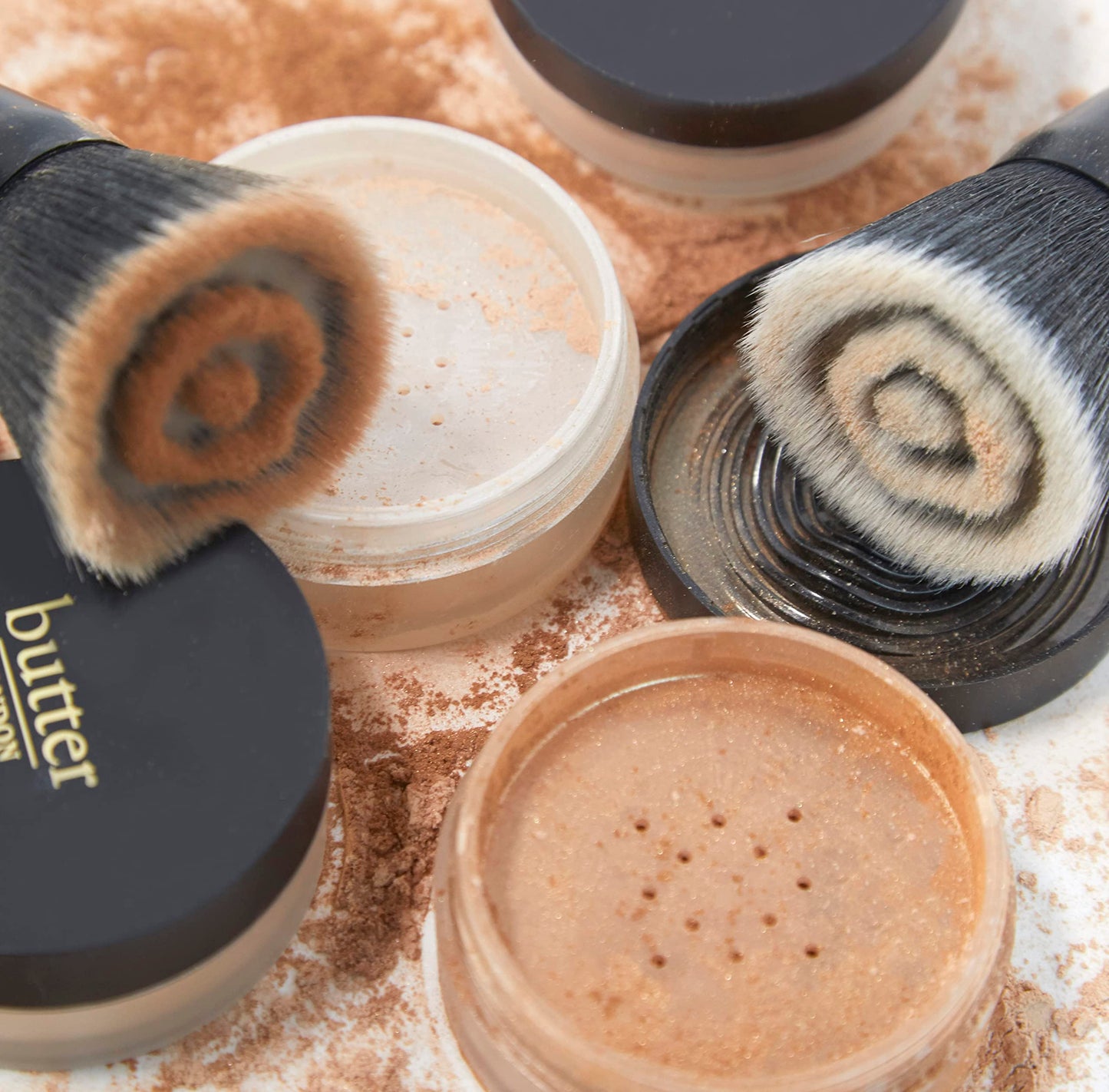 Butter London LumiMatte Finishing & Setting Powder Brush, 1 Count Beauty & Personal Care butter LONDON