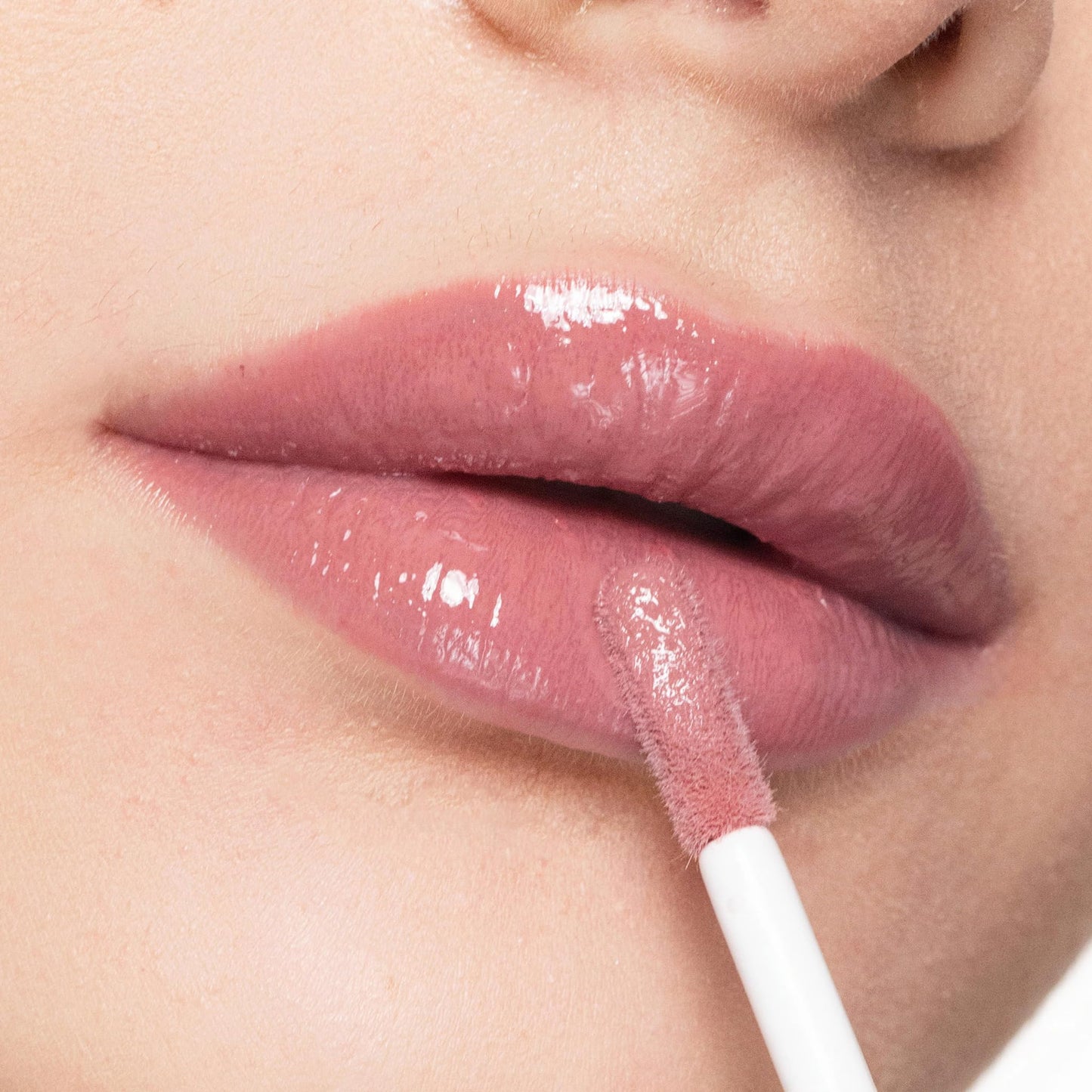 Trish McEvoy Easy Lip Gloss in shade Babe, 3 ml / 0.10 fl oz Beauty & Personal Care Trish McEvoy