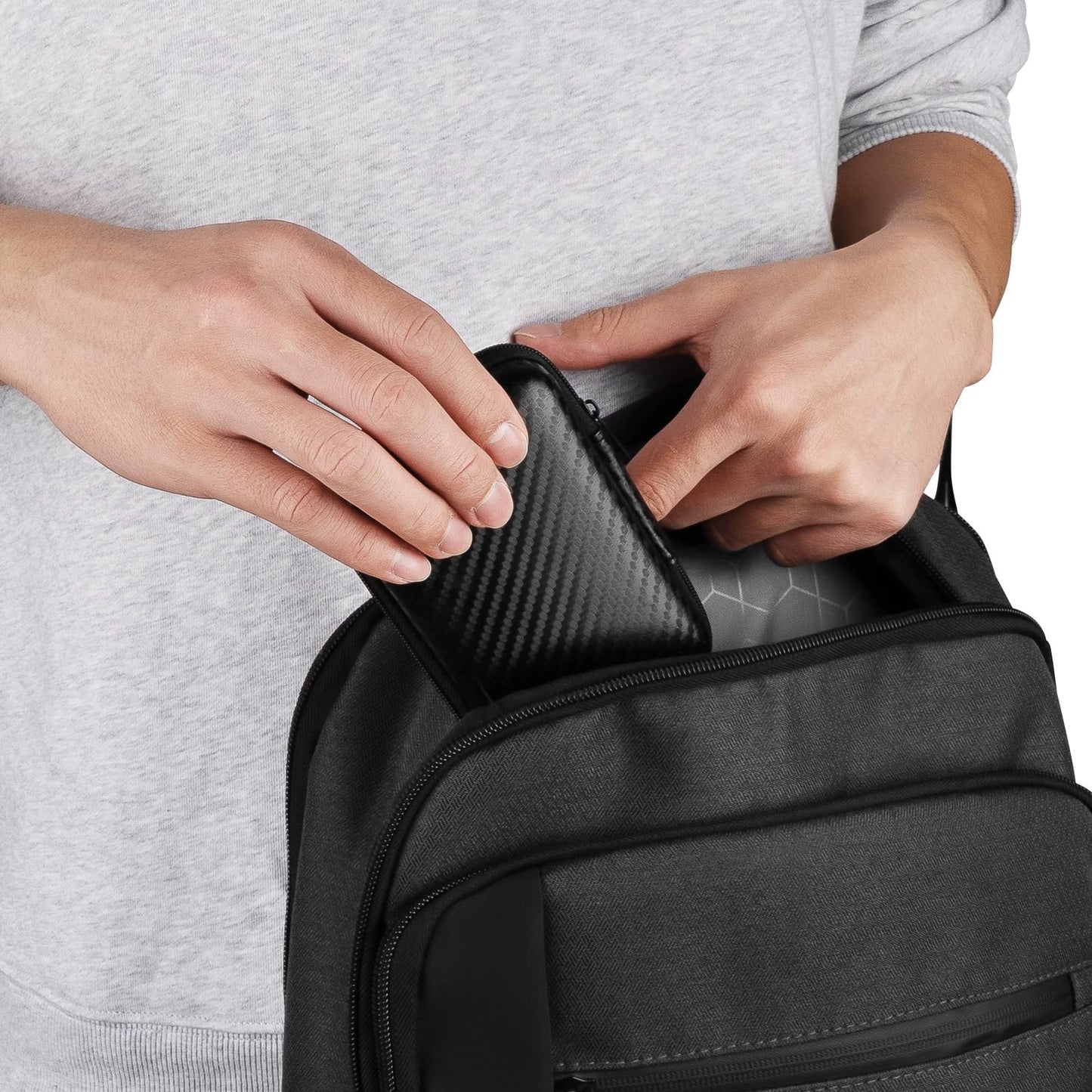 Linkidea Travel Shaver Case, Protective Mini Electric Razor Storage Bag, Compatible with Braun M60, M90, Portable Shaver Holder (Black) Beauty and Personal Care Linkidea