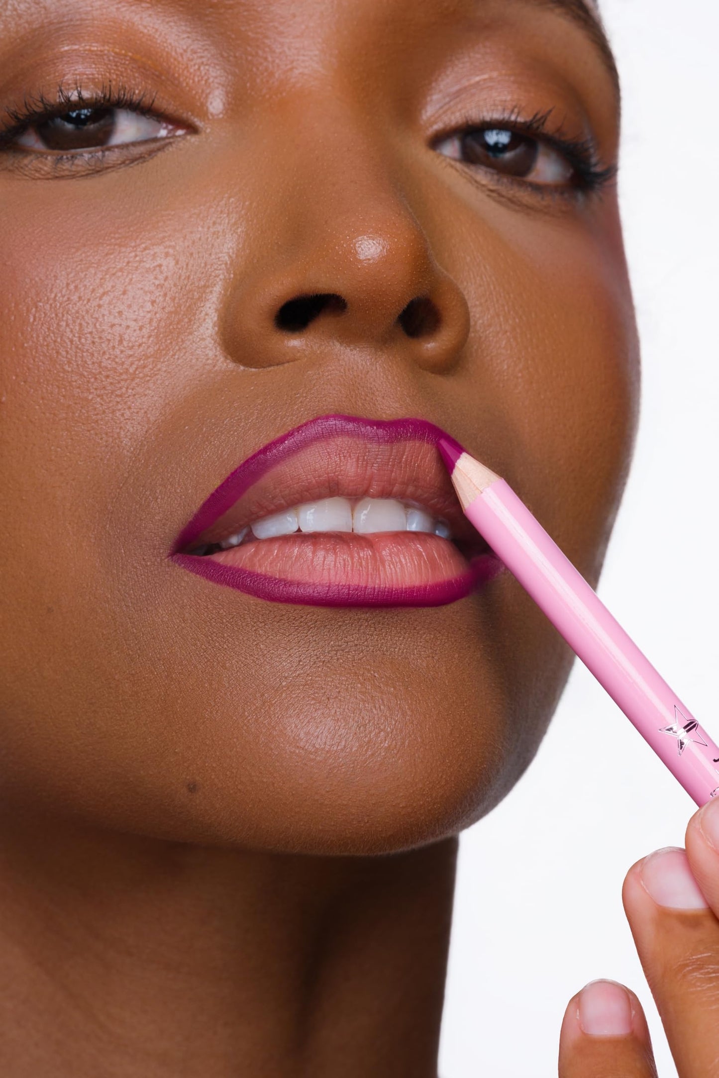 Jeffree Star Cosmetics Velour Lip Liner, Creamy Formula, Satin Finish, Long-Lasting, Peptide Complex, Mineral Oil-Free, Vegan & Cruelty-Free Beauty & Personal Care Jeffree Star