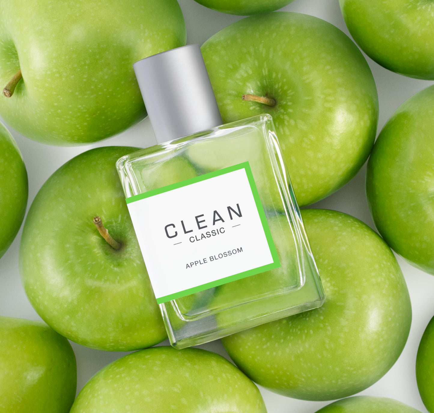 CLEAN CLASSIC Apple Blossom 30mL Beauty & Personal Care CLEAN