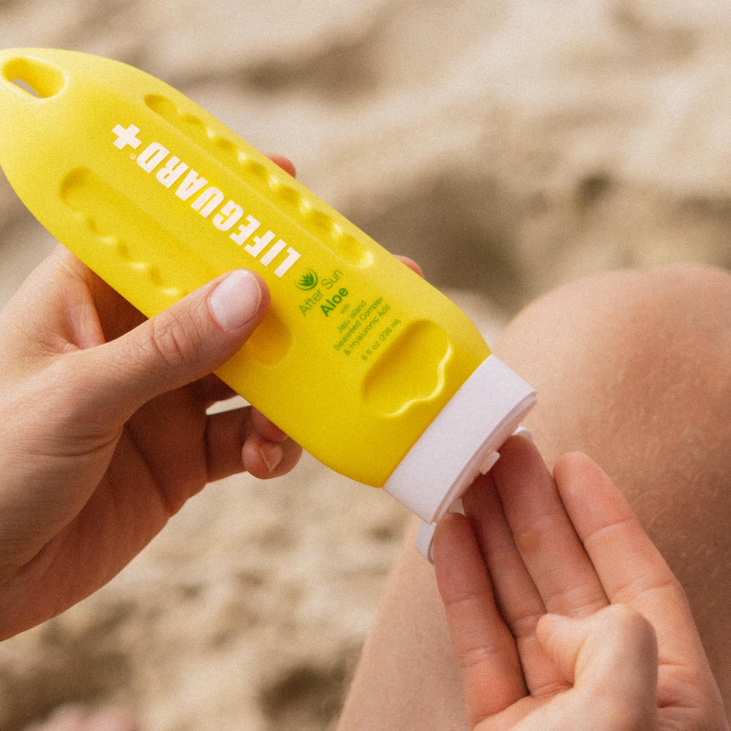 LIFEGUARD After Sun Aloe Gel - Cooling and Soothing Aloe Gel for After Sun Care and Sunburn Relief, Instant Hydration and Moisturizer, Lightweight Beauty & Personal Care LIFEGUARD