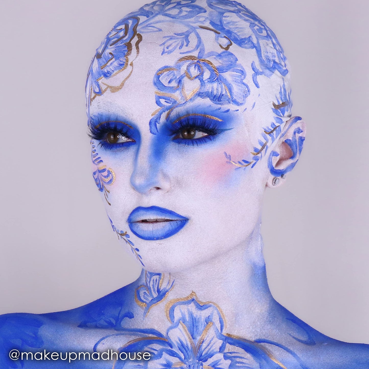 Mehron Makeup StarBlend Cake Makeup | Wet/Dry Pressed Powder | Powder Foundation | Blue Face Paint & Body Paint 2 oz (56g) Beauty & Personal Care Mehron