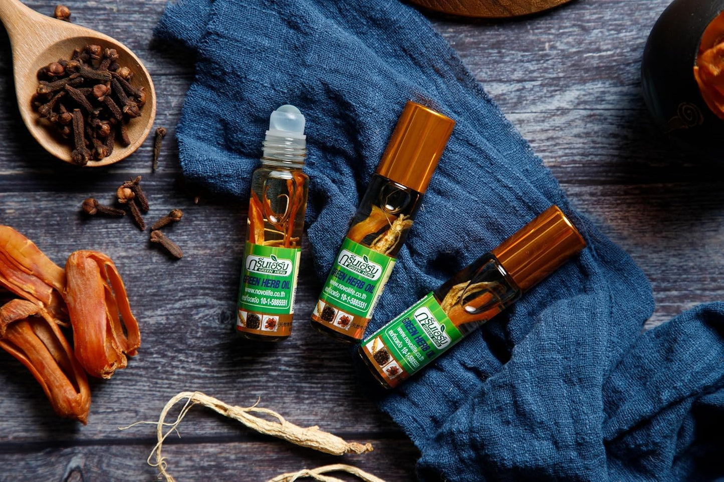 AAKRISHI Thai Green Herb Oil - 8ml (Pack of 1) Beauty and Personal Care AAKRISHI