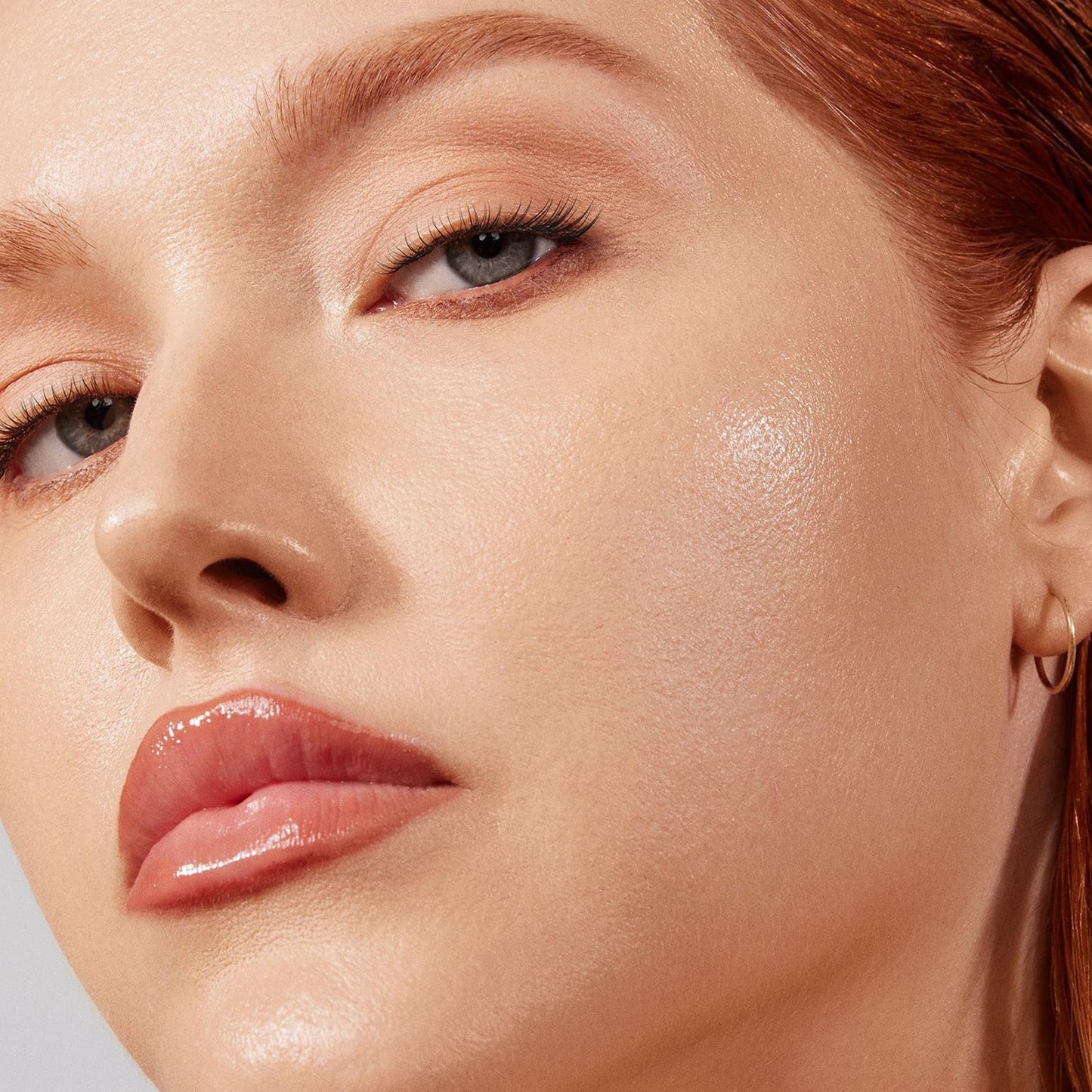 Morphe Lightform Dewy Foundation - Extended Hydration Foundation Makeup with a Lasting, Natural Radiant Finish - Long-Wearing Formula with Buildable Beauty & Personal Care MORPHE