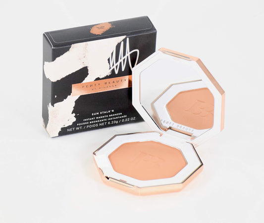 Fenty Beauty by Rihanna Sun Stalk'r Instant Warmth Bronzer Bajan Gyal
