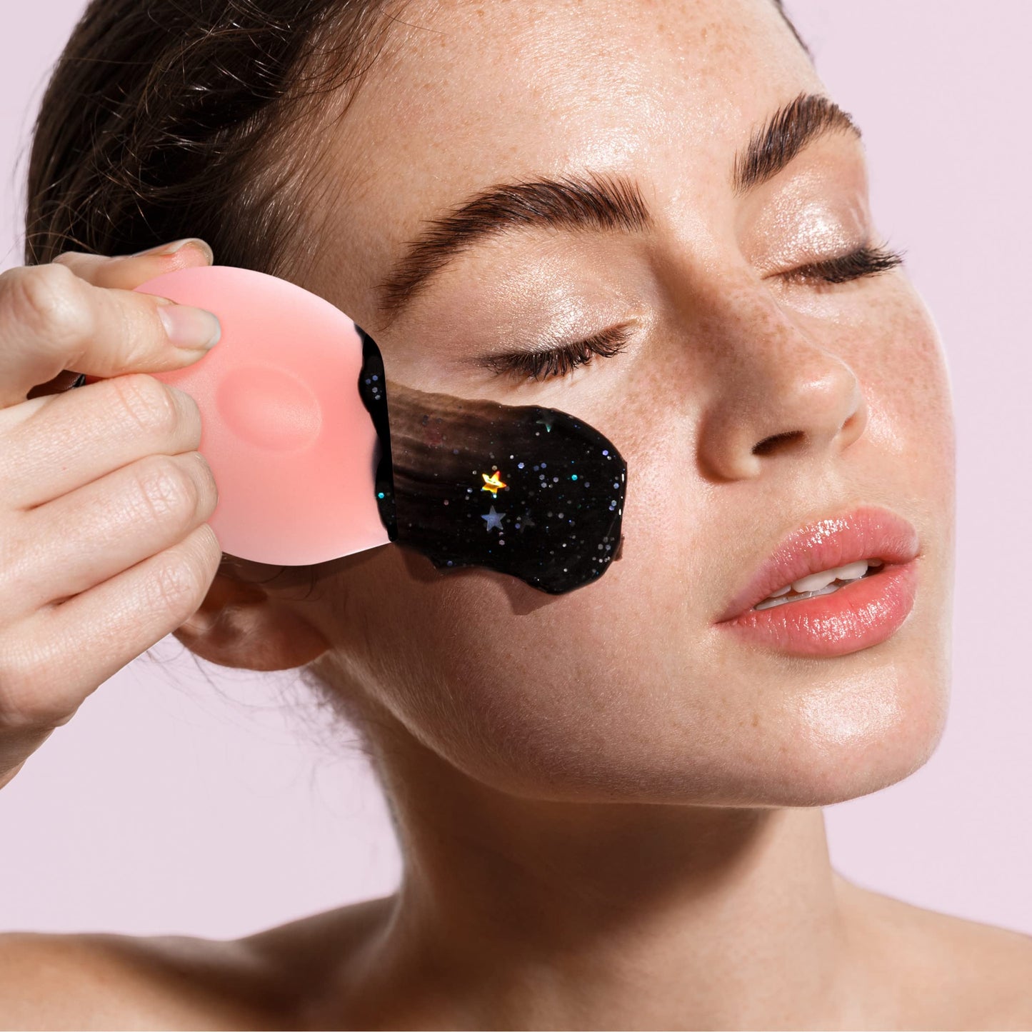 Real Techniques Limited Edition Me Time Makeup Brush and Skin Care, 6 Piece Valentine’s Day Gift Set, Perfect For Wife, Spouse, Girlfriend Beauty & Personal Care Real Techniques