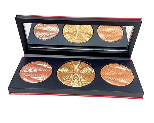 M.A.C Hypnotizing Holiday Step Bright Up Extra Dimension Skinfinish Palette: Medium/Deep (.31 Oz/9g) Beauty & Personal Care MAC