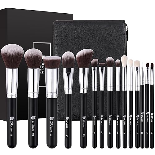 DUcare Makeup Brushes with Bag,15Pcs Christmas Makeup Brush Set Travel Kabuki Foundation Blending Blush Eyeliner Shadow Brow Concealer Brushes Kit Beauty & Personal Care DUcare