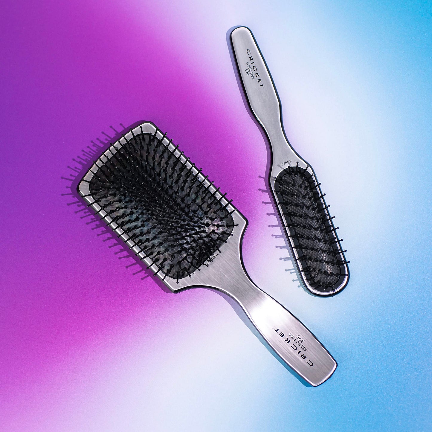 Cricket Visage 390 Sculpting Hair Brush - Anti-Static Nylon Bristles, Ultra-Soft Cushion Pad, Aluminum Finished Handle, Ideal for Styling Beauty & Personal Care Cricket