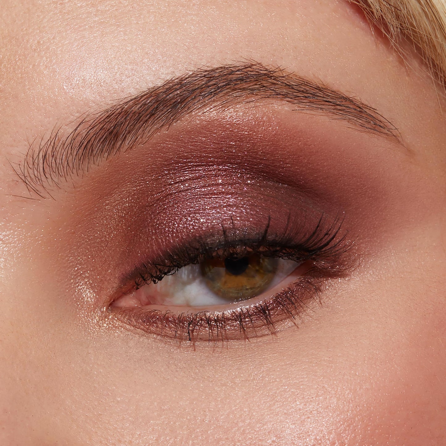 Sigma Beauty Quad Eyeshadow Palette - Makeup Eyeshadow Quad with a Buttery Soft Formula and Buildable, Blendable Shades for a Flawless Eye Look… Beauty & Personal Care Sigma Beauty