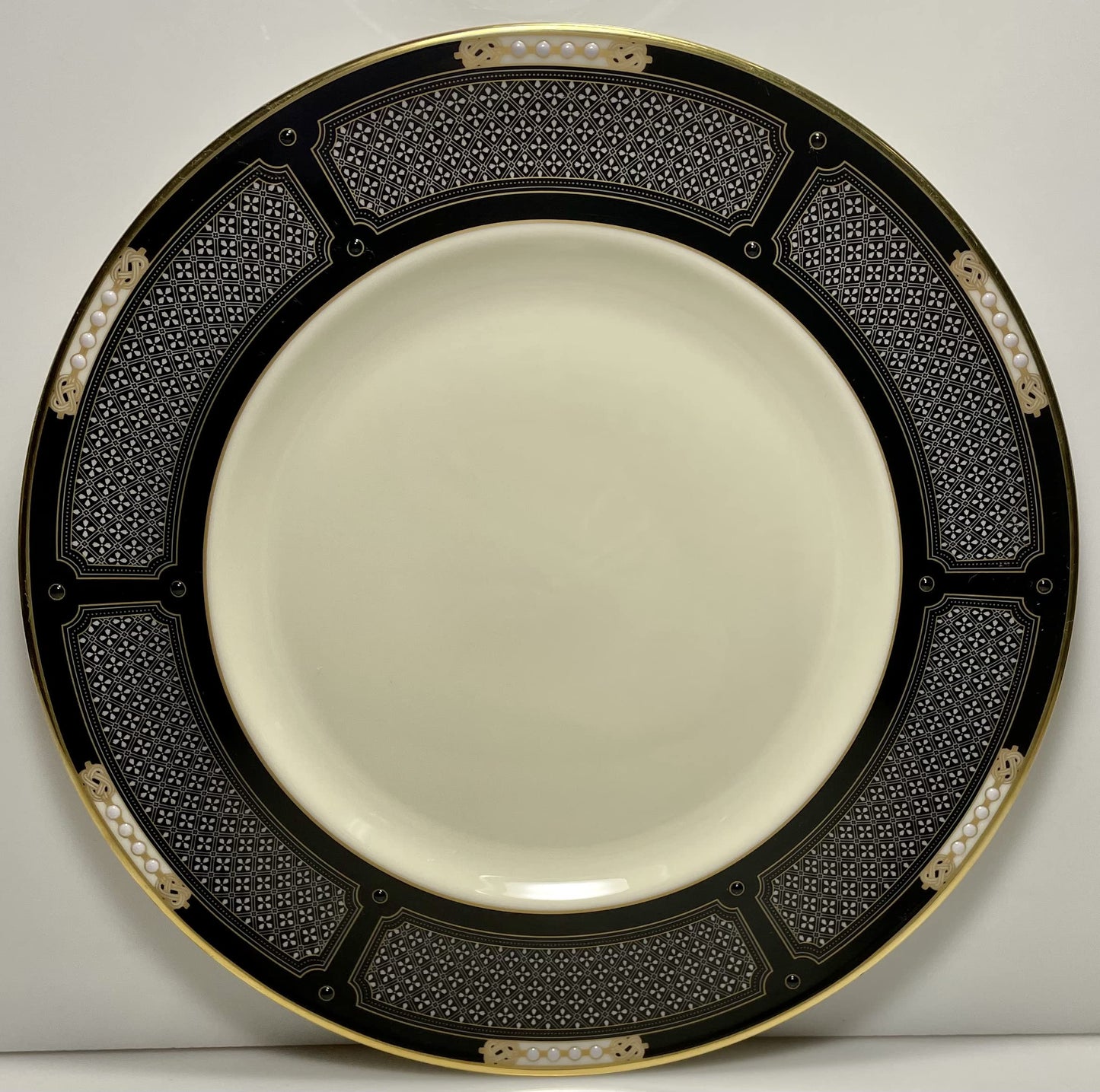 Lenox 111411280 Hancock 9" Accent Plate Beauty and Personal Care Lenox