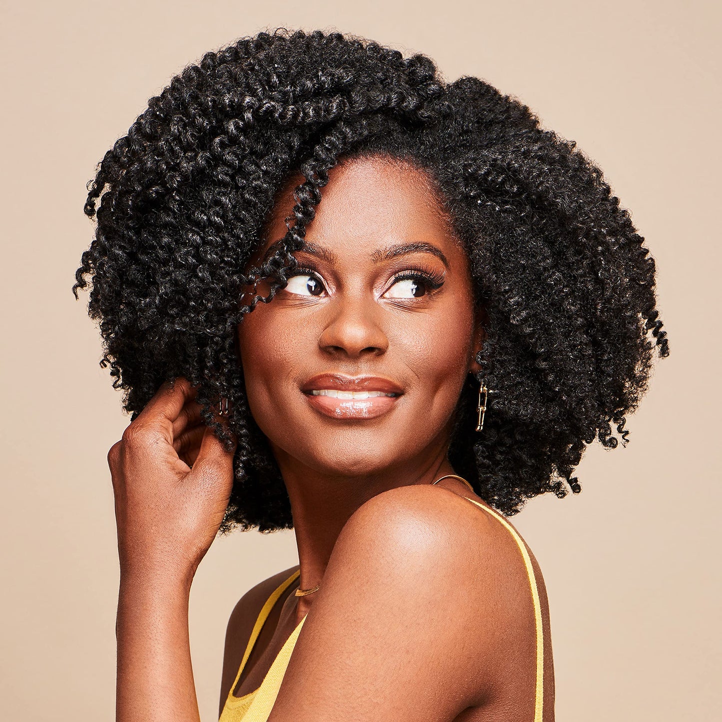 African Pride Moisture Miracle Maximum Hold Edge & Hair Styling Wax, Enriched with Aloe & Coconut, Controls Edges while Nourishing & Protecting Beauty & Personal Care African Pride