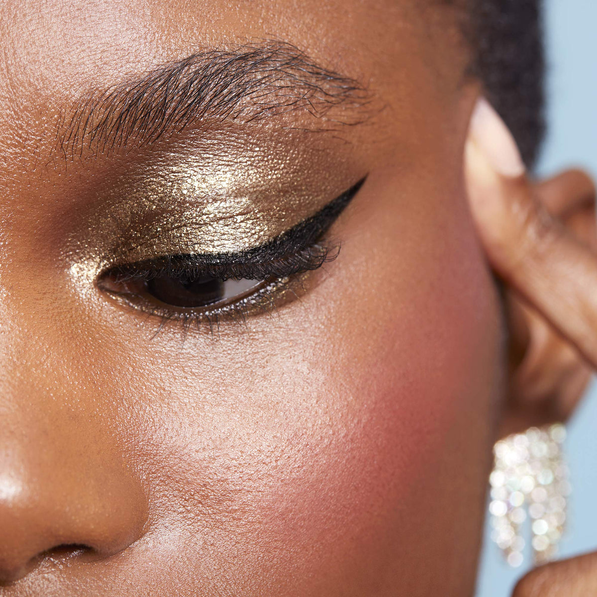 e.l.f. Liquid Glitter Eyeshadow, Long Lasting, Quick-Drying, Opaque, Gel-Based Eyeshadow For Creating High-Impact, Multi-Dimensional Eye Looks, Dirty Beauty & Personal Care e.l.f.