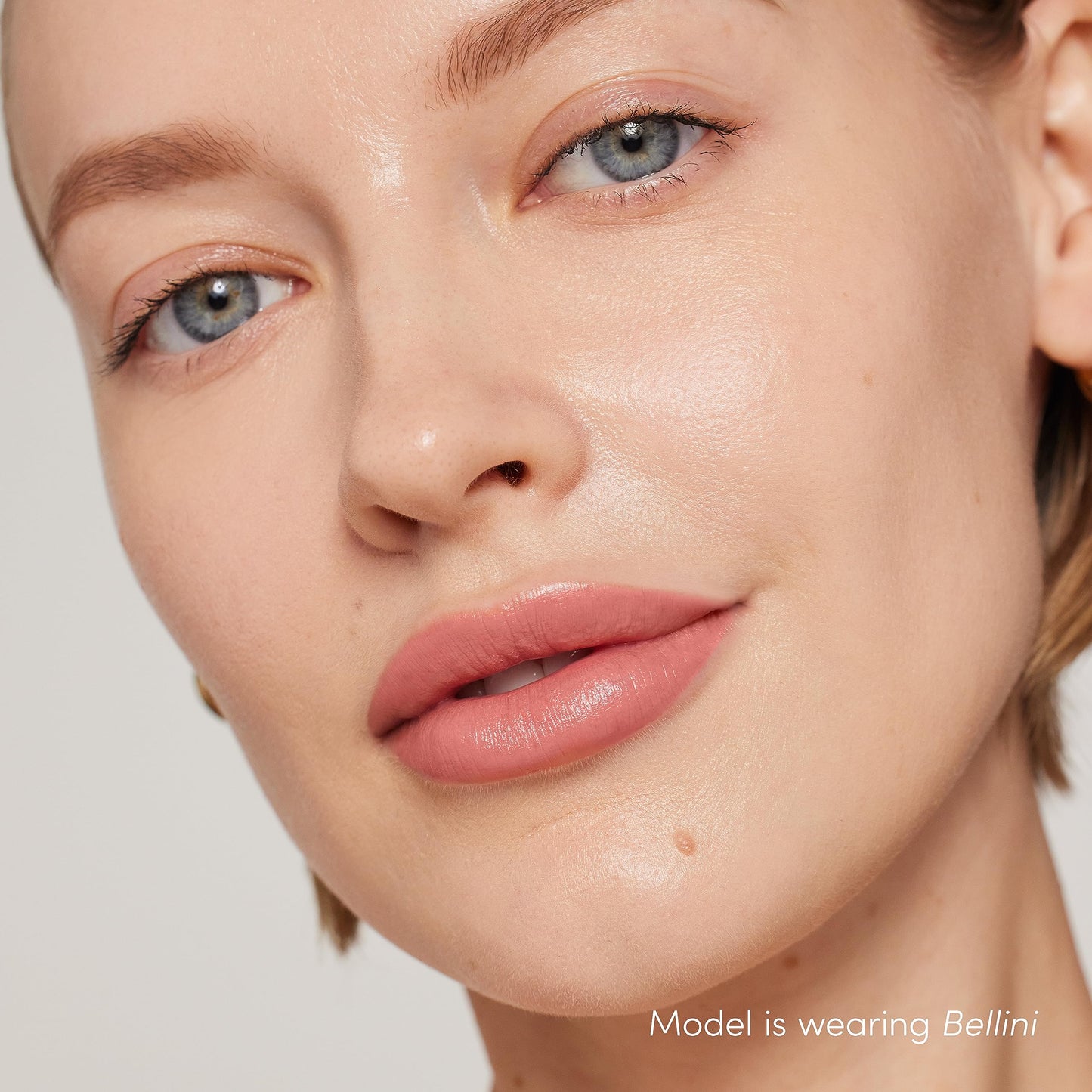 jane iredale ColorLuxe Hydrating Cream Lipstick, Creamy, Highly Pigmented Lip Color Delivers Weightless Moisture and Bold Payoff, Satin Finish, Vegan Beauty & Personal Care jane iredale