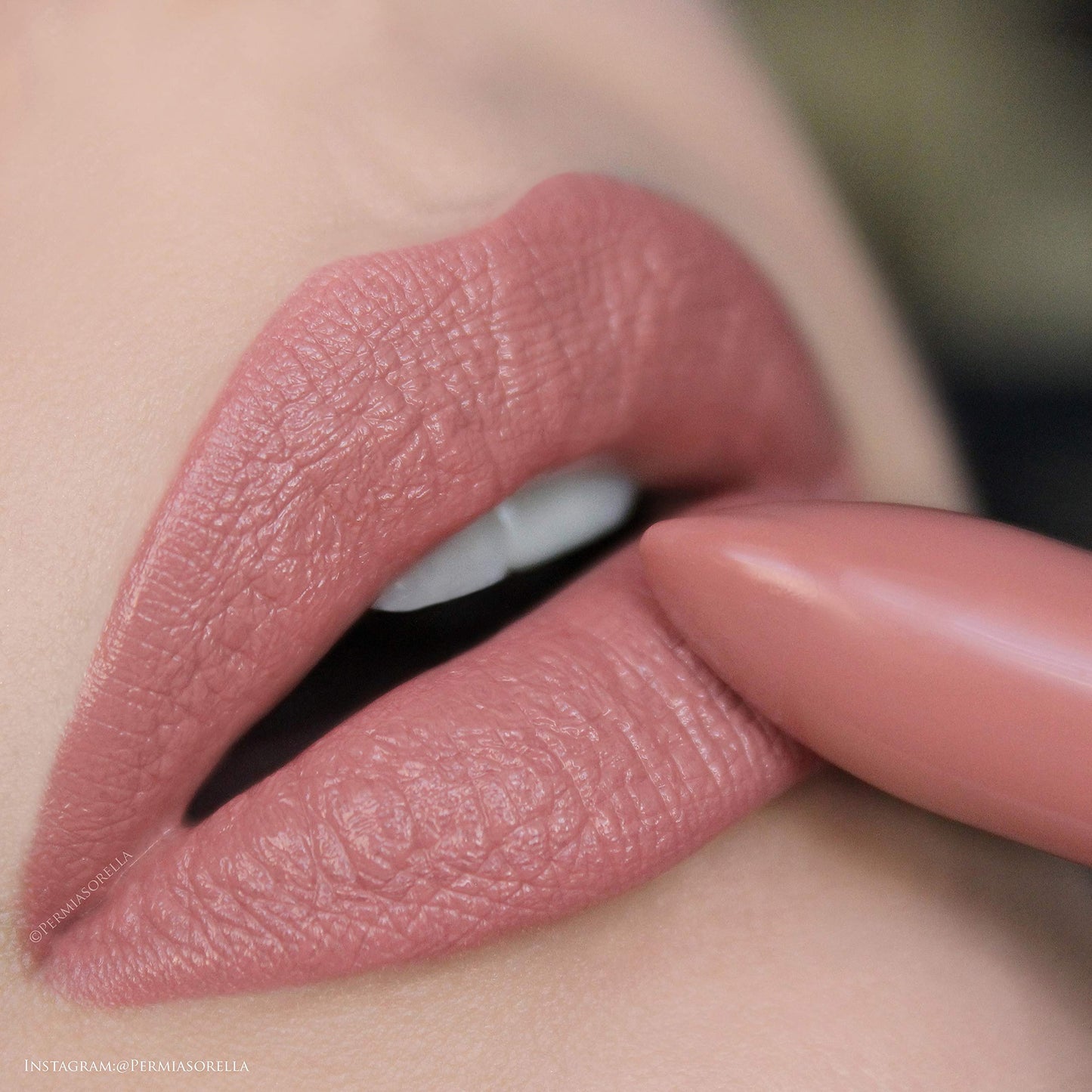 Youngblood Mineral Cosmetics Natural Mineral Creme Lipstick (Barely Nude) Beauty & Personal Care Youngblood