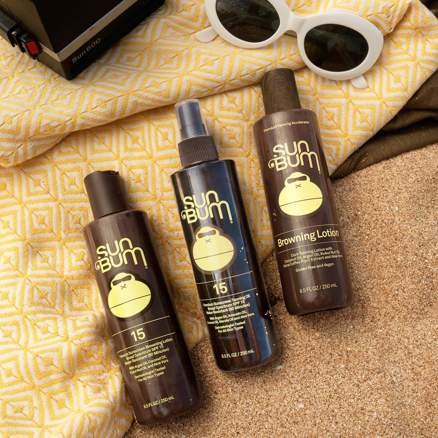 Sun Bum SPF 15 Browning Body Lotion - Water-Resistant Broad Spectrum Moisturizing Tanning Lotion with Vitamin E - Hawaii 104 Act Compliant (Made Beauty & Personal Care Sun Bum