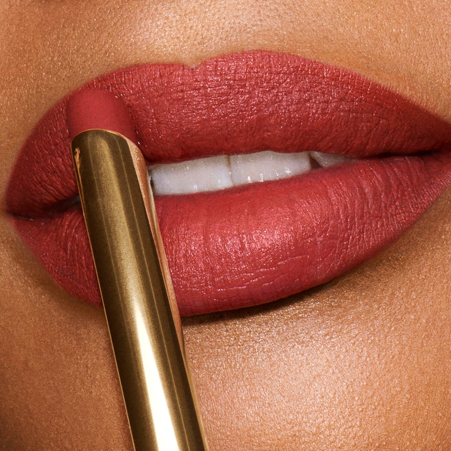 Estée Lauder Pure Color Explicit Silk Matte Lipstick for Women |12-Hour Wear, 110 Wrong Place, Right Time Beauty & Personal Care Estée Lauder