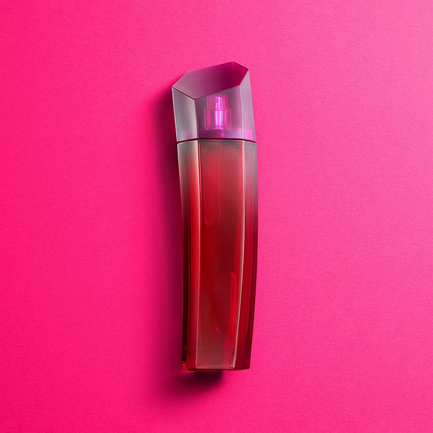 Escada Magnetism Eau de Parfum - Floral Women's Perfume - With Notes of Rose & Vanilla - Long Lasting Fragrance Beauty & Personal Care Escada
