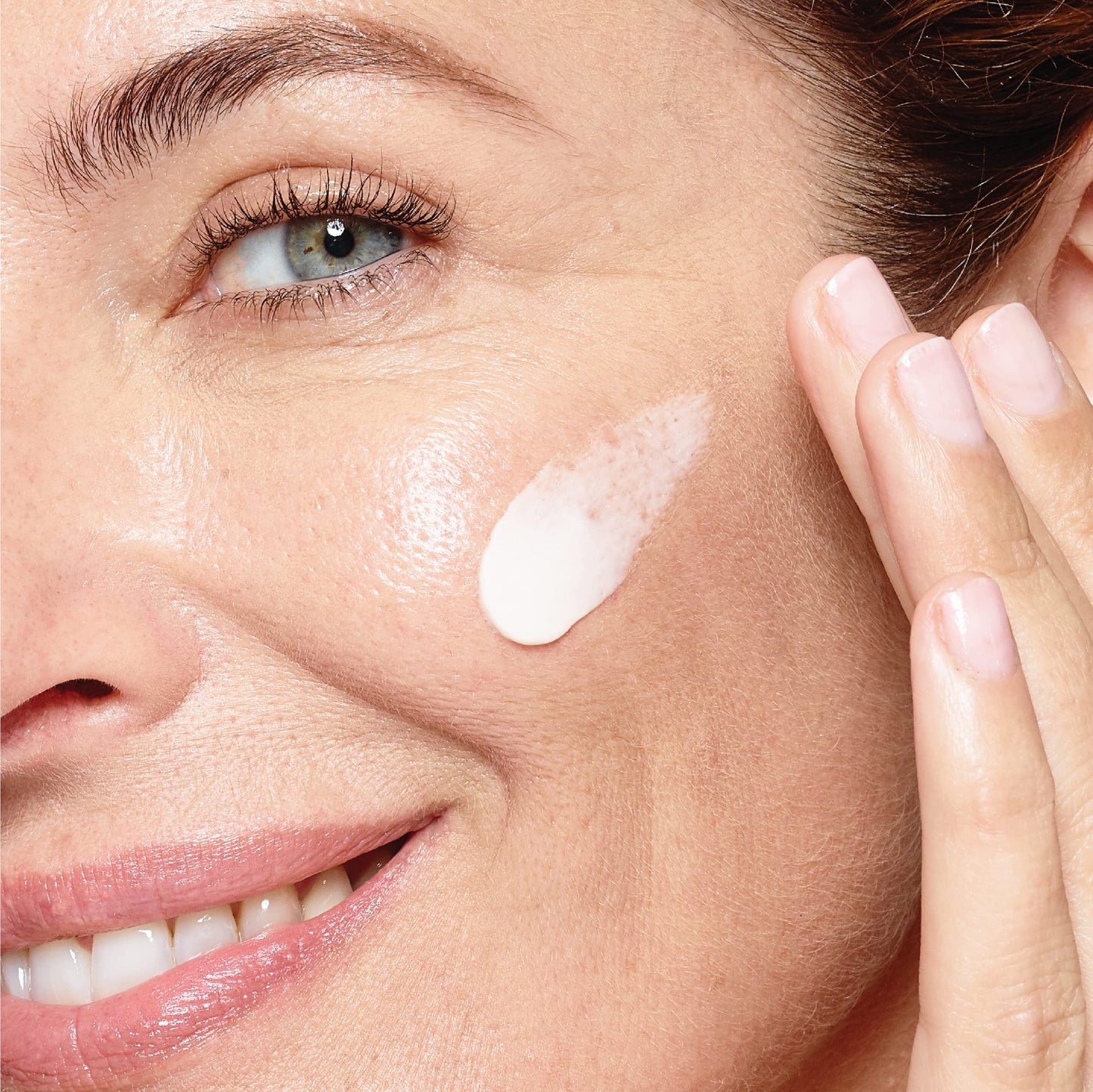 L'Oreal Paris Skincare Hydra-Renewal Face Moisturizer with Pro-Vitamin B5 for Dry Sensitive Skin, All-Day Hydration, 1.7 Oz Beauty & Personal Care L'Oreal Paris