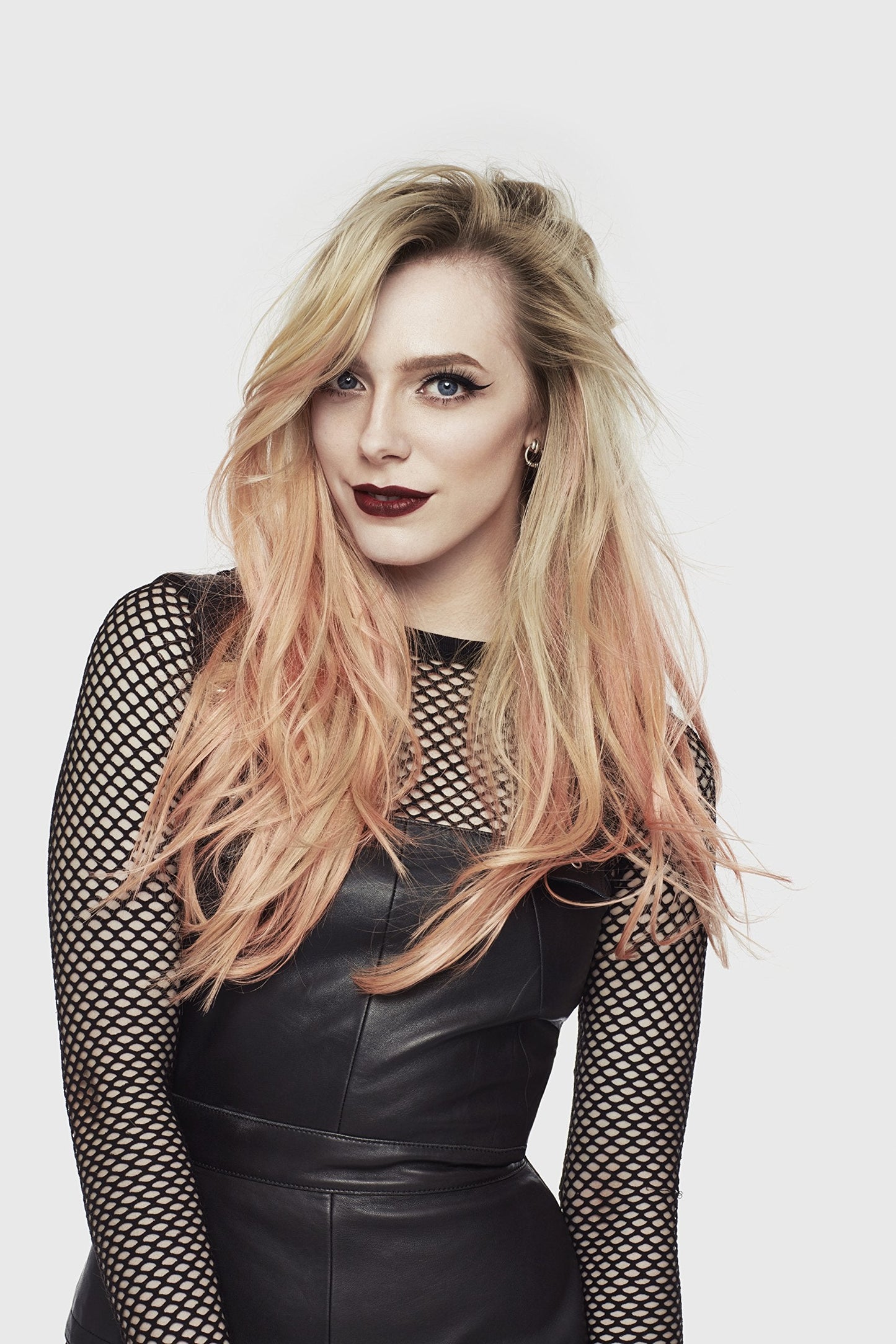 L'Oreal Paris Colorista Semi-Permanent for Light Blonde or Bleached Hair, #Peach Beauty & Personal Care L'Oreal Paris