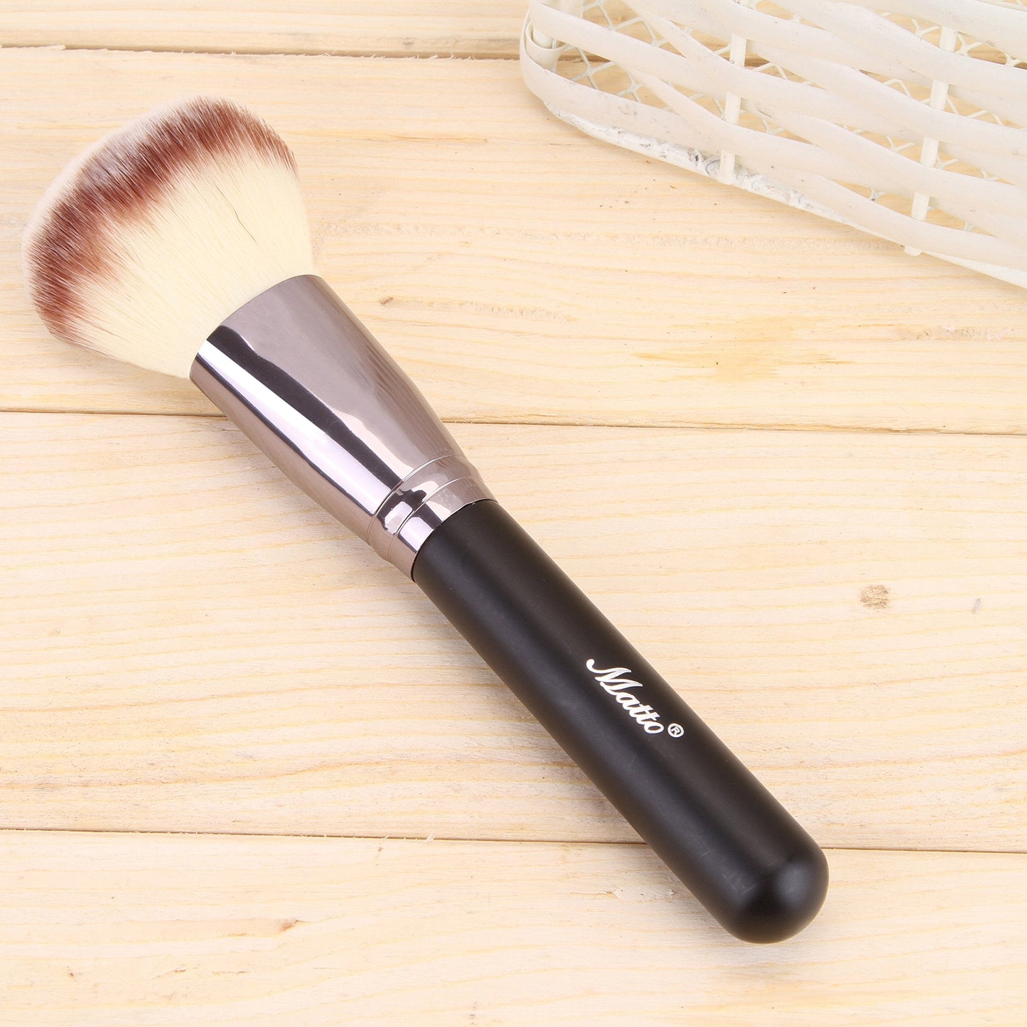 Matto Powder Mineral Brush - Makeup Brush for Large Coverage Mineral Powder Foundation Blending Buffing 1 Piece Beauty & Personal Care Matto