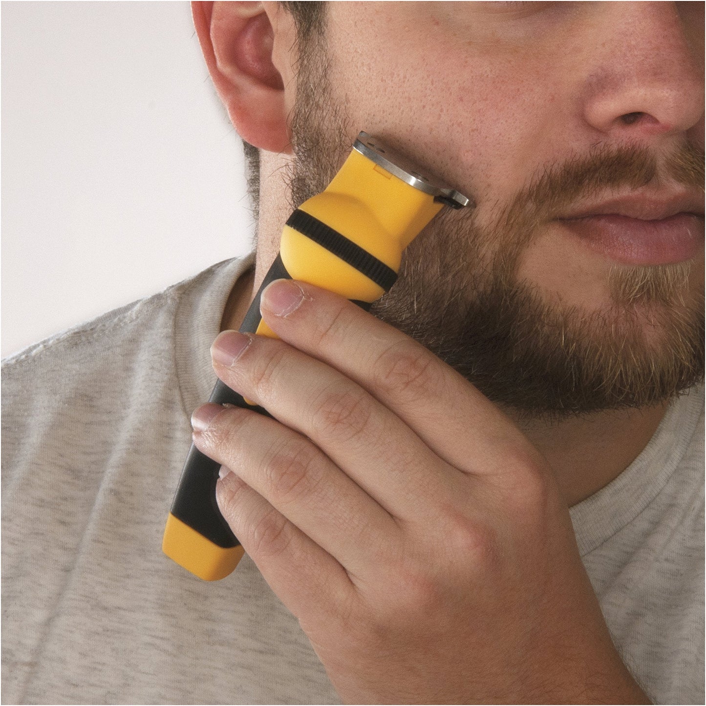 Wahl Lifeproof Rechargeable Trimmer No.09953-1601 for Beards/Mustache/Goatee with Self Sharpening Blades, 1.05 Pound Beauty and Personal Care Wahl
